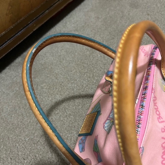 Dooney & Bourke Pink Beach Satchel - Picture 8 of 11
